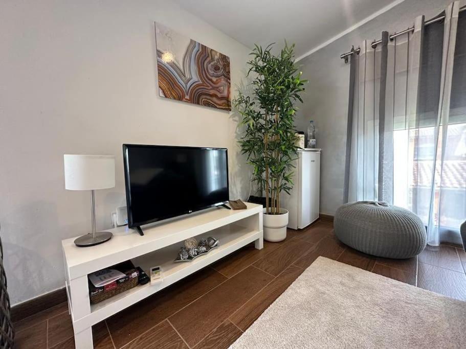 Casa Salud Bed & Breakfast Piera Luaran gambar